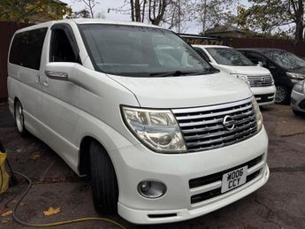 Nissan Elgrand 2.5 Highway Star [8 Seater] ULEZ Free