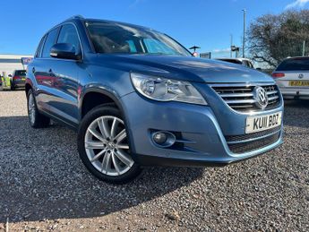 Volkswagen Tiguan 2.0 TDI Sport 4WD Euro 5 5dr