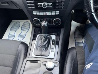 Mercedes-Benz C Class 2.1 C250 CDI BlueEfficiency AMG Sport G-Tronic+ Euro 5 (s/s) 2dr
