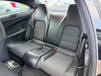 Mercedes-Benz C Class 2.1 C250 CDI BlueEfficiency AMG Sport G-Tronic+ Euro 5 (s/s) 2dr
