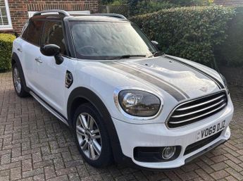 MINI Countryman 1.5 Cooper Exclusive Steptronic Euro 6 (s/s) 5dr