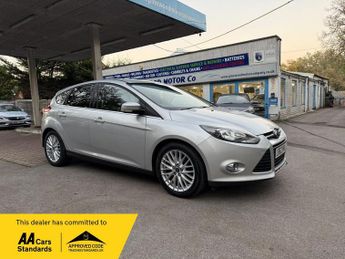 Ford Focus 1.6 Zetec Powershift Euro 5 5dr