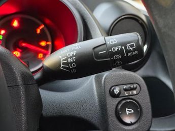 Honda Jazz 1.4 i-VTEC ES CVT Euro 5 5dr