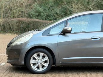 Honda Jazz 1.4 i-VTEC ES CVT Euro 5 5dr