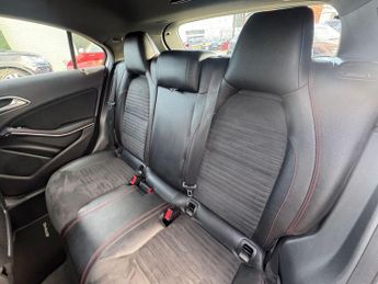 Mercedes-Benz A Class 2.1 A200d AMG Line 7G-DCT Euro 6 (s/s) 5dr