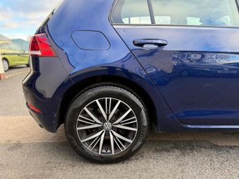 Volkswagen Golf 1.4 TSI BlueMotion Tech SE Nav DSG Euro 6 (s/s) 5dr