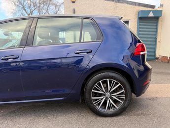 Volkswagen Golf 1.4 TSI BlueMotion Tech SE Nav DSG Euro 6 (s/s) 5dr