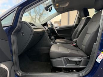 Volkswagen Golf 1.4 TSI BlueMotion Tech SE Nav DSG Euro 6 (s/s) 5dr