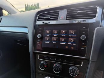 Volkswagen Golf 1.4 TSI BlueMotion Tech SE Nav DSG Euro 6 (s/s) 5dr