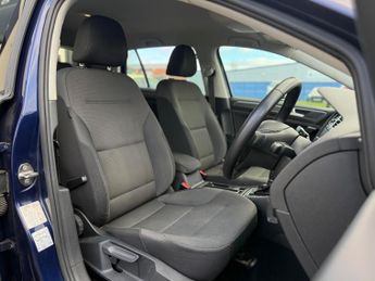 Volkswagen Golf 1.4 TSI BlueMotion Tech SE Nav DSG Euro 6 (s/s) 5dr