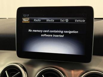 Mercedes-Benz GLA 1.6 GLA200 AMG Line 7G-DCT Euro 6 (s/s) 5dr