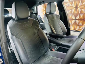 Volkswagen ID.4 Pure 52kWh Life Auto 5dr