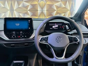Volkswagen ID.4 Pure 52kWh Life Auto 5dr