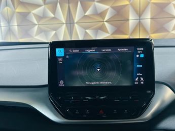 Volkswagen ID.4 Pure 52kWh Life Auto 5dr