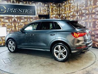 Audi Q3 1.5 TFSI CoD 35 S line S Tronic Euro 6 (s/s) 5dr