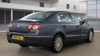 Volkswagen Passat 2.0 TDI Highline Plus DSG Euro 5 4dr