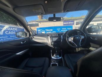 Nissan Navara 2.3 dCi Tekna Auto 4WD Euro 6 4dr