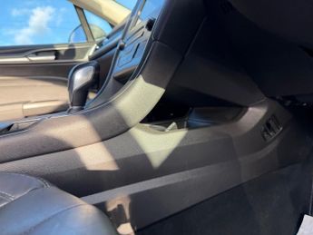 Ford Mondeo 2.0 TDCi Titanium Powershift Euro 6 (s/s) 5dr