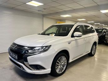 Mitsubishi Outlander 2.4h TwinMotor 13.8kWh Design CVT 4WD Euro 6 (s/s) 5dr