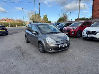 Renault Modus 1.5 dCi Dynamique Euro 5 5dr