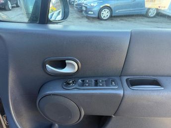 Renault Grand Modus 1.5 dCi Dynamique Euro 5 5dr