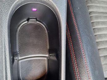 Mercedes-Benz GLA 2.1 GLA220d AMG Line (Premium) 7G-DCT 4MATIC Euro 6 (s/s) 5dr