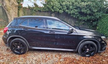 Mercedes-Benz GLA 2.1 GLA220d AMG Line (Premium) 7G-DCT 4MATIC Euro 6 (s/s) 5dr