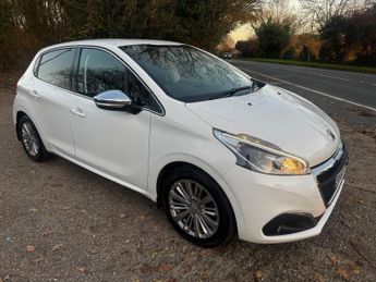 Peugeot 208 1.2 PureTech Allure Euro 6 (s/s) 5dr