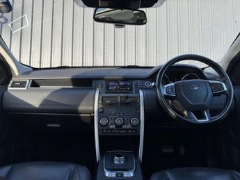 Land Rover Discovery Sport 2.0 TD4 HSE Black Auto 4WD Euro 6 (s/s) 5dr