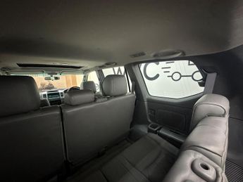 Toyota Land Cruiser 3.0 D-4D Invincible 5dr