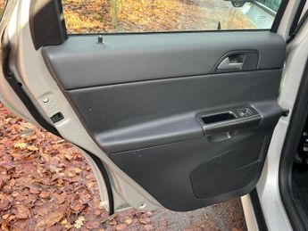 Volvo V50 2.0 D3 R-Design Edition Geartronic Euro 5 5dr