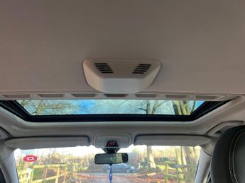 Volvo V50 2.0 D3 R-Design Edition Geartronic Euro 5 5dr