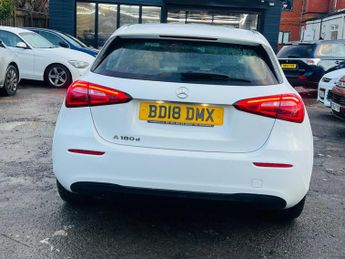 Mercedes-Benz A Class 1.5 A180d SE 7G-DCT Euro 6 (s/s) 5dr