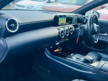 Mercedes-Benz A Class 1.5 A180d SE 7G-DCT Euro 6 (s/s) 5dr