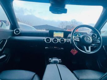 Mercedes-Benz A Class 1.5 A180d SE 7G-DCT Euro 6 (s/s) 5dr