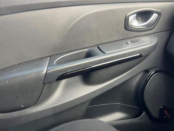 Renault Clio 1.5 dCi Dynamique MediaNav EDC Euro 5 5dr