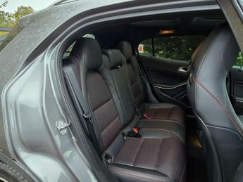 Mercedes-Benz GLA 2.0 GLA250 AMG Line (Premium Plus) 7G-DCT 4MATIC Euro 6 (s/s) 5d