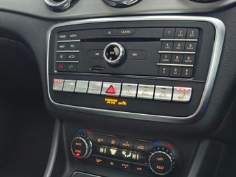 Mercedes-Benz GLA 2.0 GLA250 AMG Line (Premium Plus) 7G-DCT 4MATIC Euro 6 (s/s) 5d