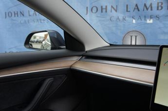 Tesla Model 3 Long Range Auto RWD 4dr