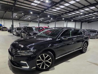 Volkswagen Passat 1.4 TSI 13kWh GTE DSG Euro 6 (s/s) 4dr