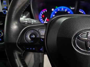 Toyota Corolla 1.8 VVT-h Icon CVT Euro 6 (s/s) 5dr