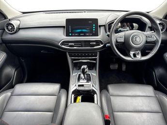 MG MG HS 1.5 T-GDI 16.6kWh SE Auto Euro 6 (s/s) 5dr