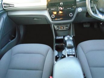 Hyundai IONIQ 38.3kWh Premium Auto 5dr