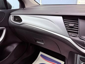 Vauxhall Astra 1.4i Turbo Design Auto Euro 6 (s/s) 5dr