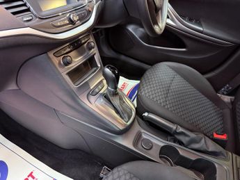 Vauxhall Astra 1.4i Turbo Design Auto Euro 6 (s/s) 5dr