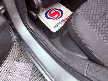 Vauxhall Astra 1.4i Turbo Design Auto Euro 6 (s/s) 5dr