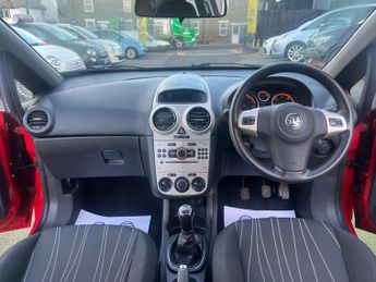 Vauxhall Corsa 1.2i 16v Club 3dr