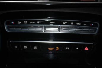 Mercedes-Benz EQC EQC 400 80kWh AMG Line (Premium Plus) Auto 4MATIC 5dr