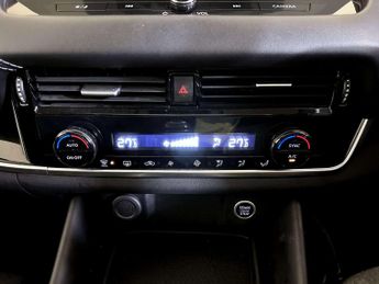 Nissan Qashqai 1.3 DIG-T MHEV N-Connecta Euro 6 (s/s) 5dr