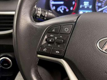 Hyundai TUCSON 1.6 GDi Premium Euro 6 (s/s) 5dr
